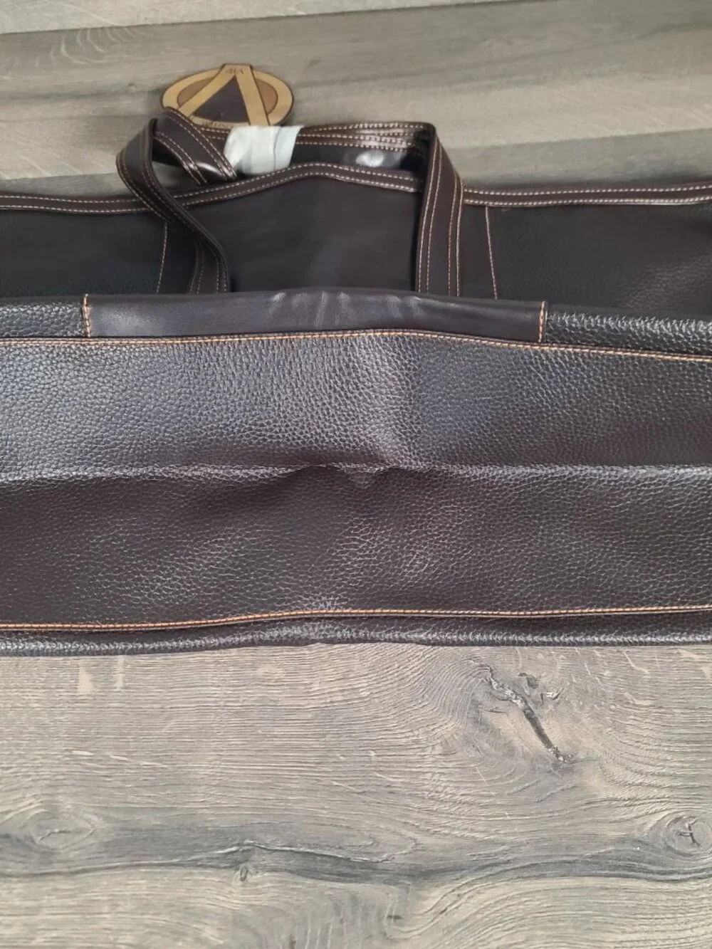 Usher VIP Brown Duffel Bag Large Weekend Zip Close Luggage Suitcase NWT 14